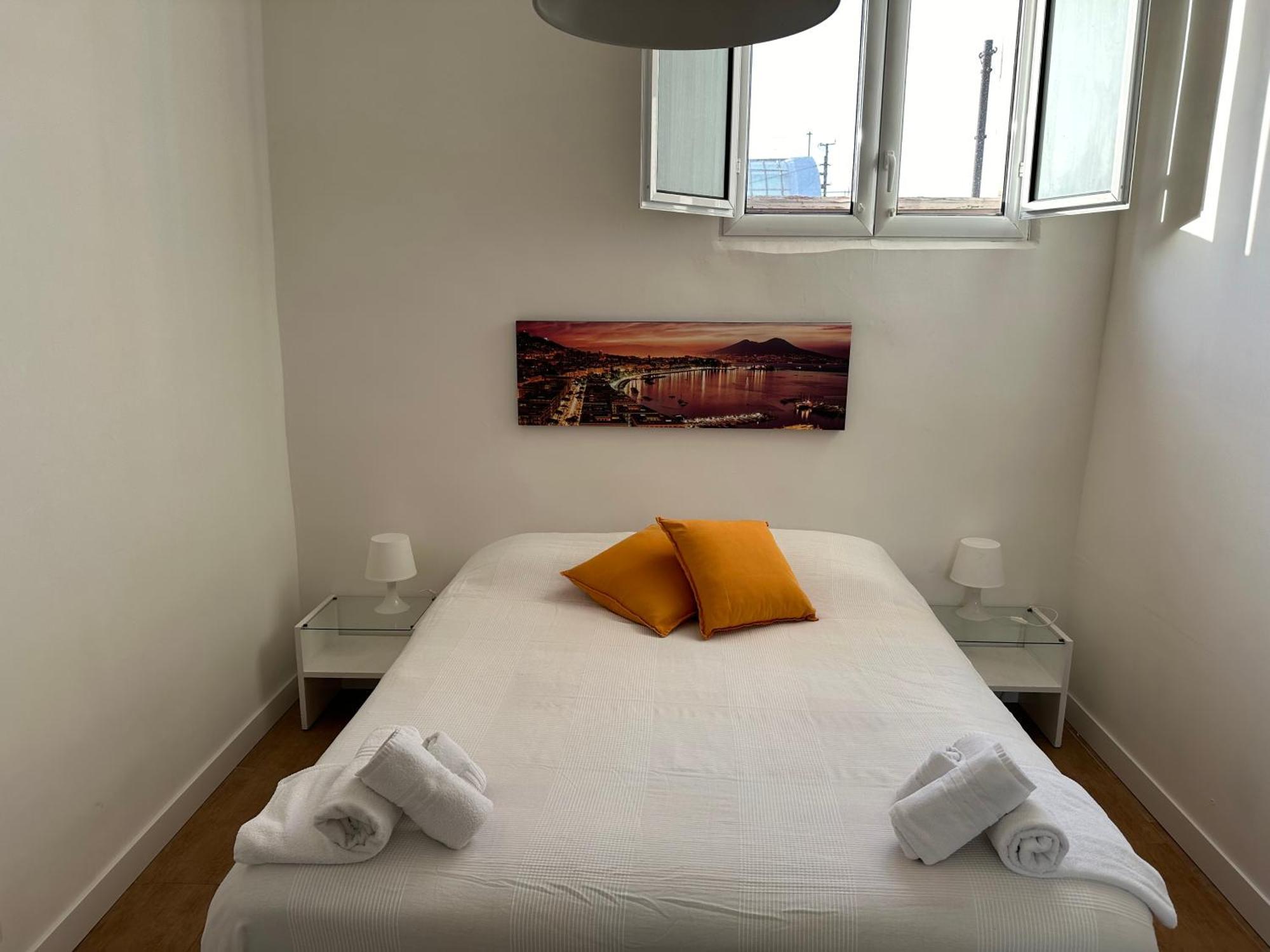 Casa Rossini Apartments เนเปิลส์ ภายนอก รูปภาพ