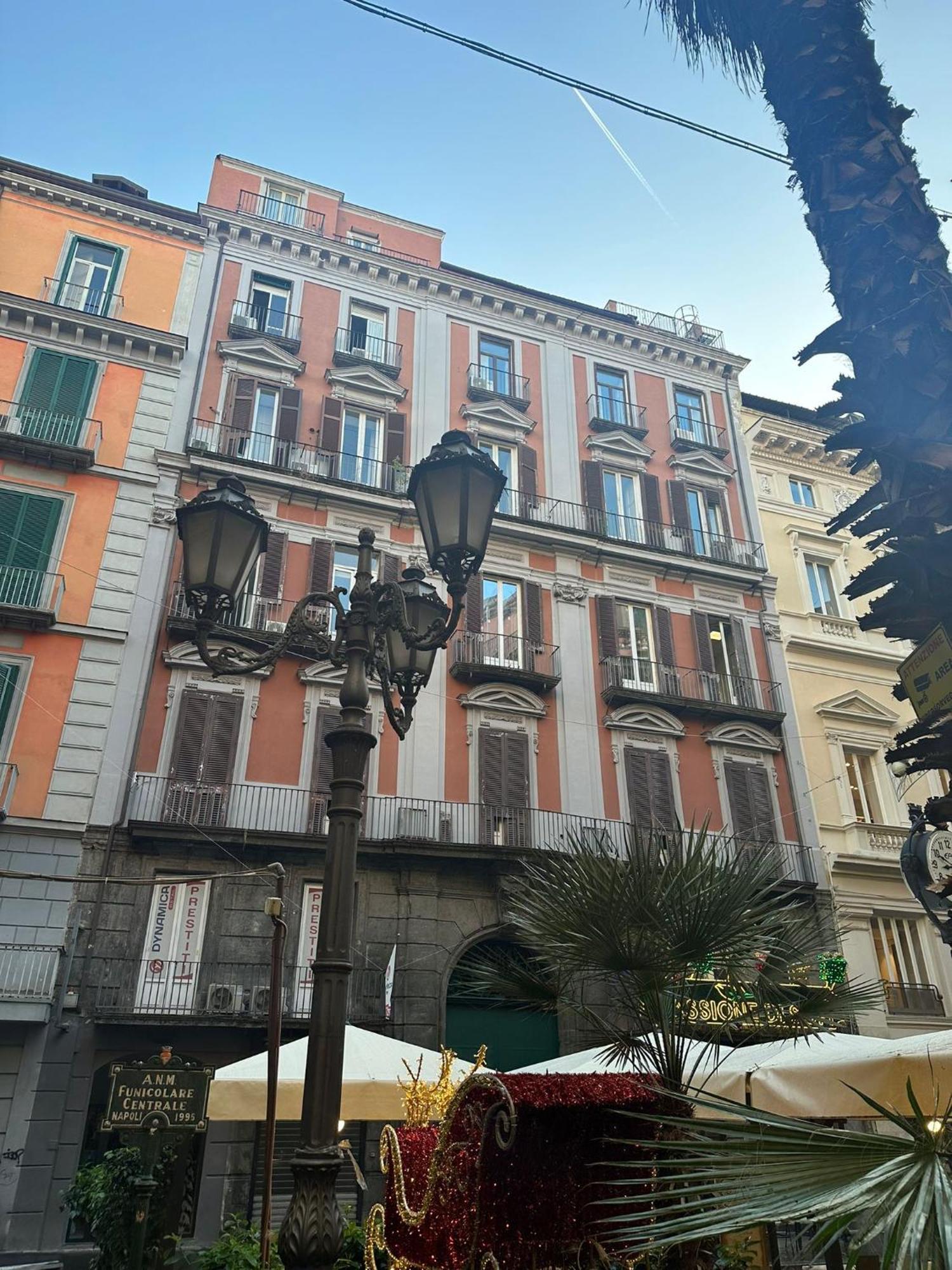 Casa Rossini Apartments เนเปิลส์ ภายนอก รูปภาพ
